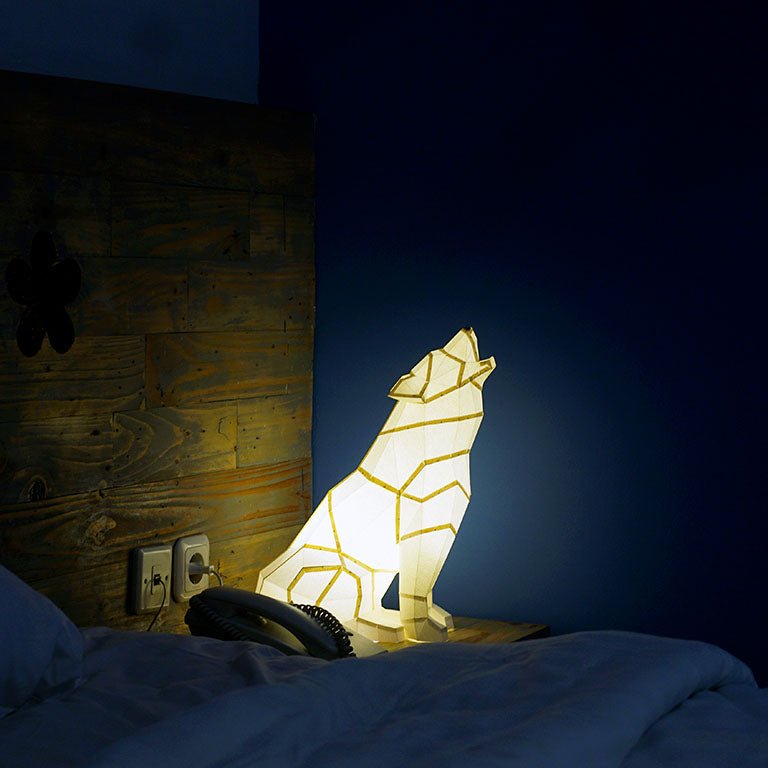 Wolf 3D Paper Model, Lamp by PAPERCRAFT WORLD