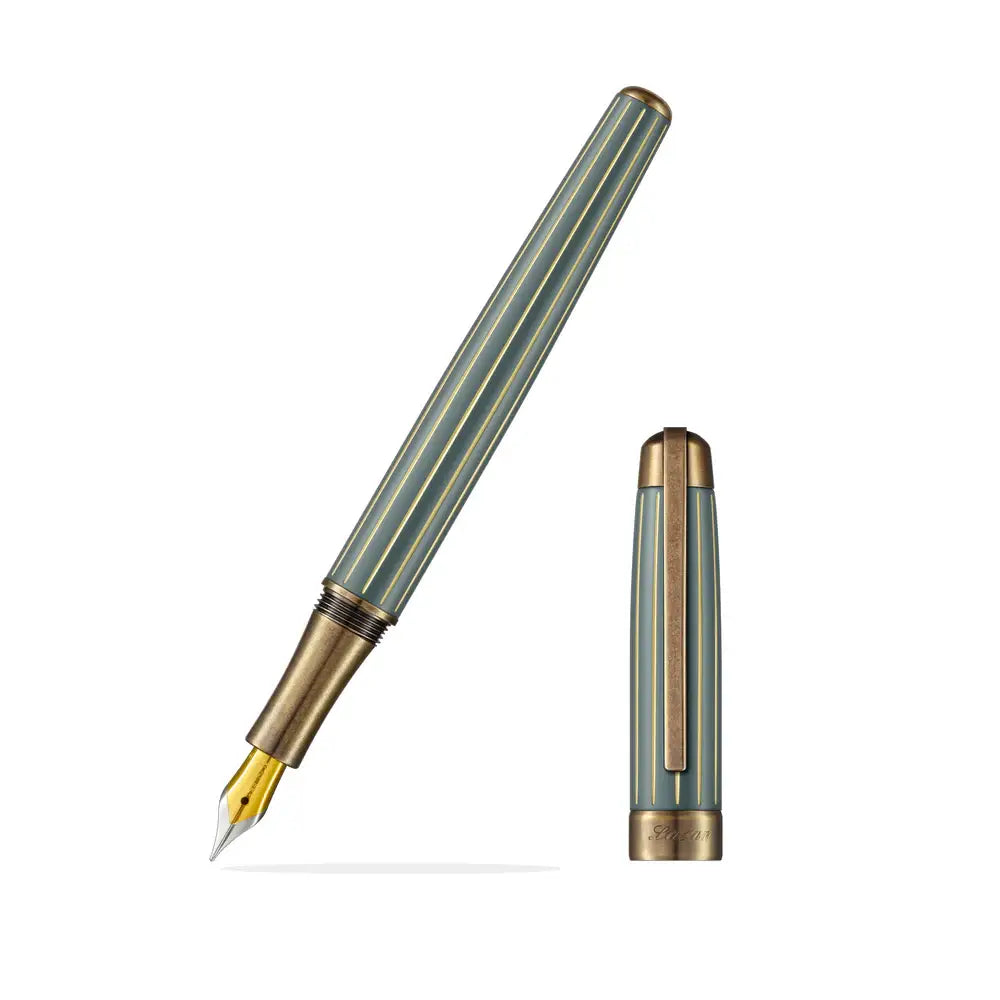 Laban Antique II: Gun Metal / Medium
