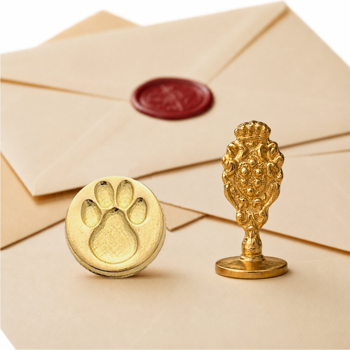 Paw Print Wax Seal Stamp – Vintage-Style Round Florentine Brass Stamp with Attached Handle