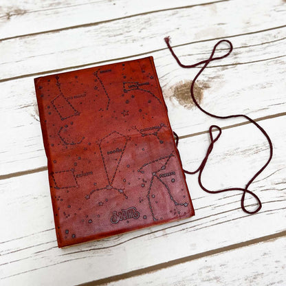 Flaneur Quote Leather Journal - 5x7 Lined