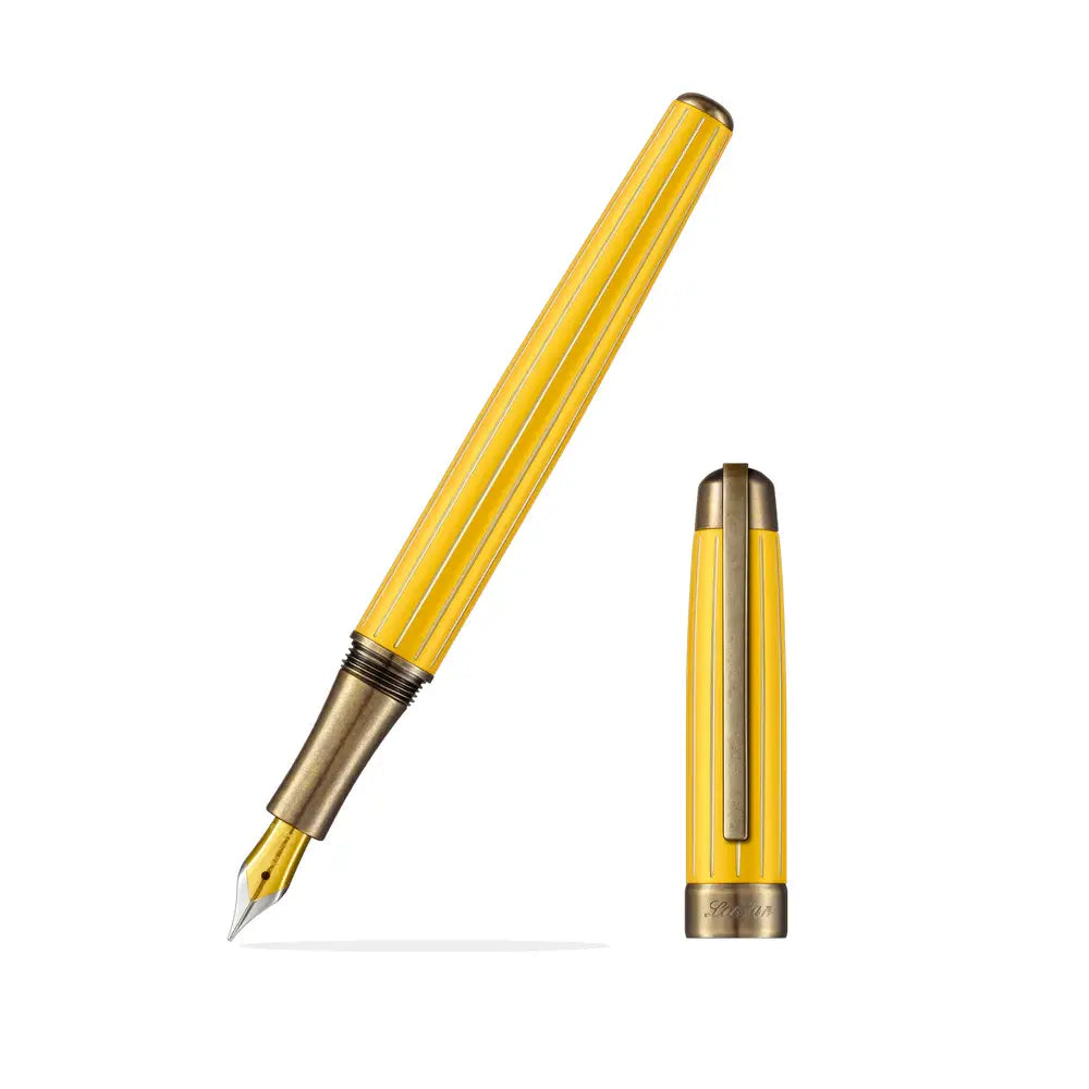 Laban Antique II: Gun Metal / Medium